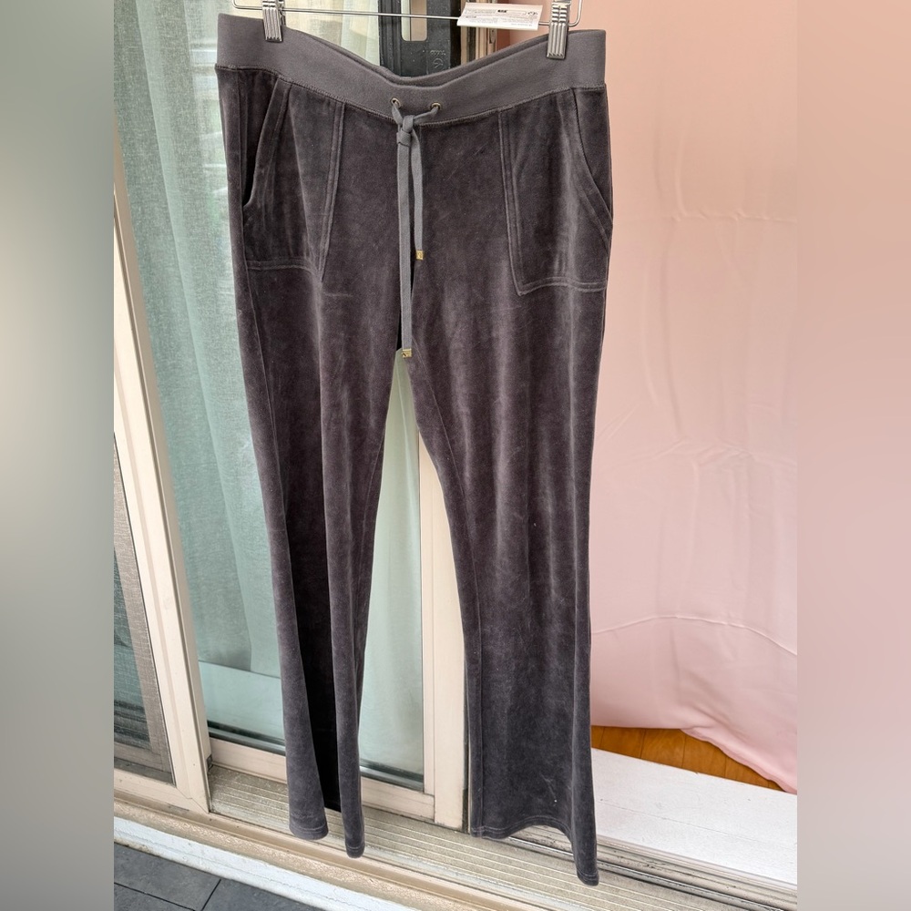 Juicy Couture Charcoal Velour Sweatsuit with Gold Logo, Y2K - Picture 6 of 7